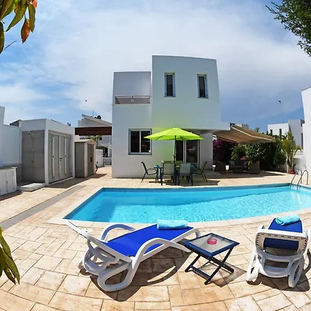 Helen,colonian Beach Villas Villa *